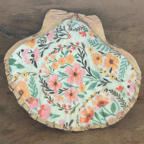 Shell Dish- pink floral