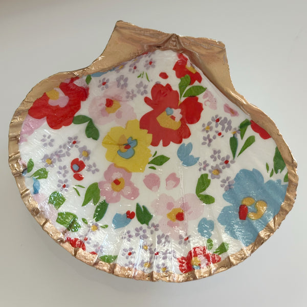 Shell Dish- bright floral