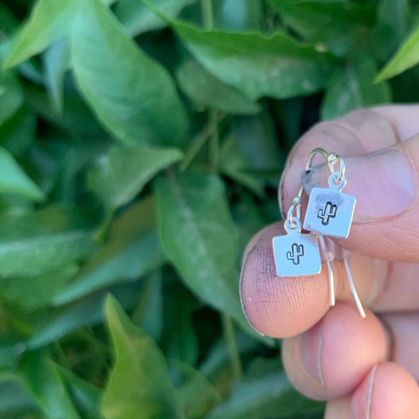 Pair of tiny sterling silver earrings - square shape - cactus